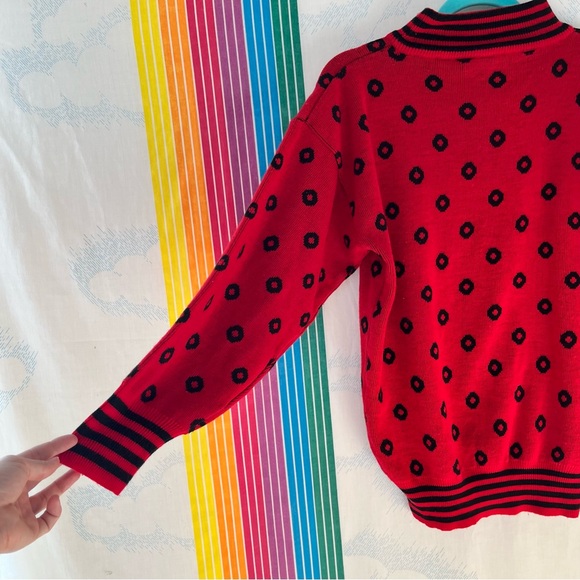 Vintage 90s Red Black Polka Dot Acrylic Sweater small clown funky bold - Picture 8 of 9